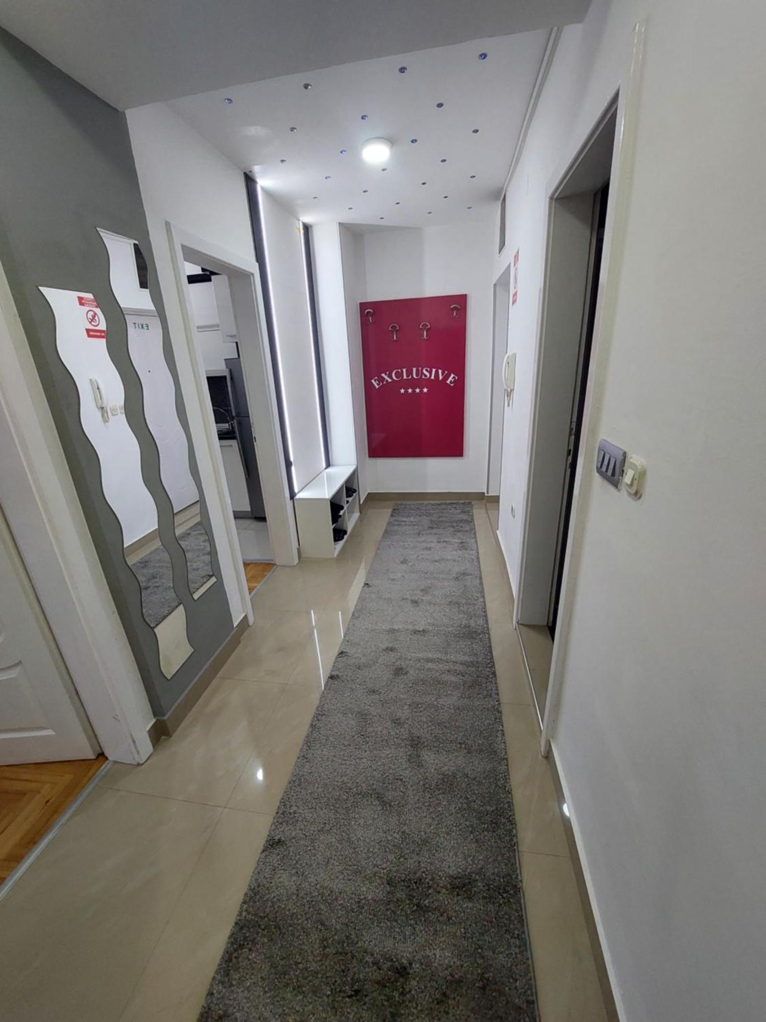 Exclusive Apartments With Lake View 奥赫里德 外观 照片